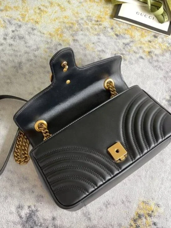 GUCCI Black Leather GG Marmont Shoulder Bag - Picture 8 of 9